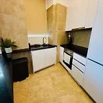 Mary Pink - No Rc B - Magnificient One-bedroom Lizbona